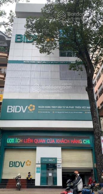 Bán tòa nhà mặt tiền nguyễn chí thanh, quận 5, dt 11x22, hầm 9 tầng, hđt 400 tr/tháng  179 tỷ