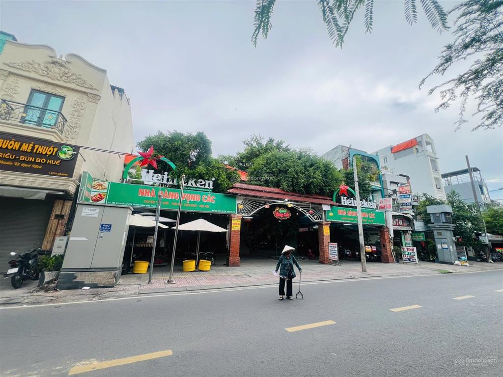 Chuyển nhượng khuôn đất mặt tiền thoại ngọc hầu 2500m2, ctxd 20 tầng, giá bán 500 tỷ