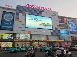 Chỉ 155 triệu/m2 mt lê văn việt , ngay vincom plaza, dt26x27 (600m2), cho thuê 180 tr/tháng 93 tỷ
