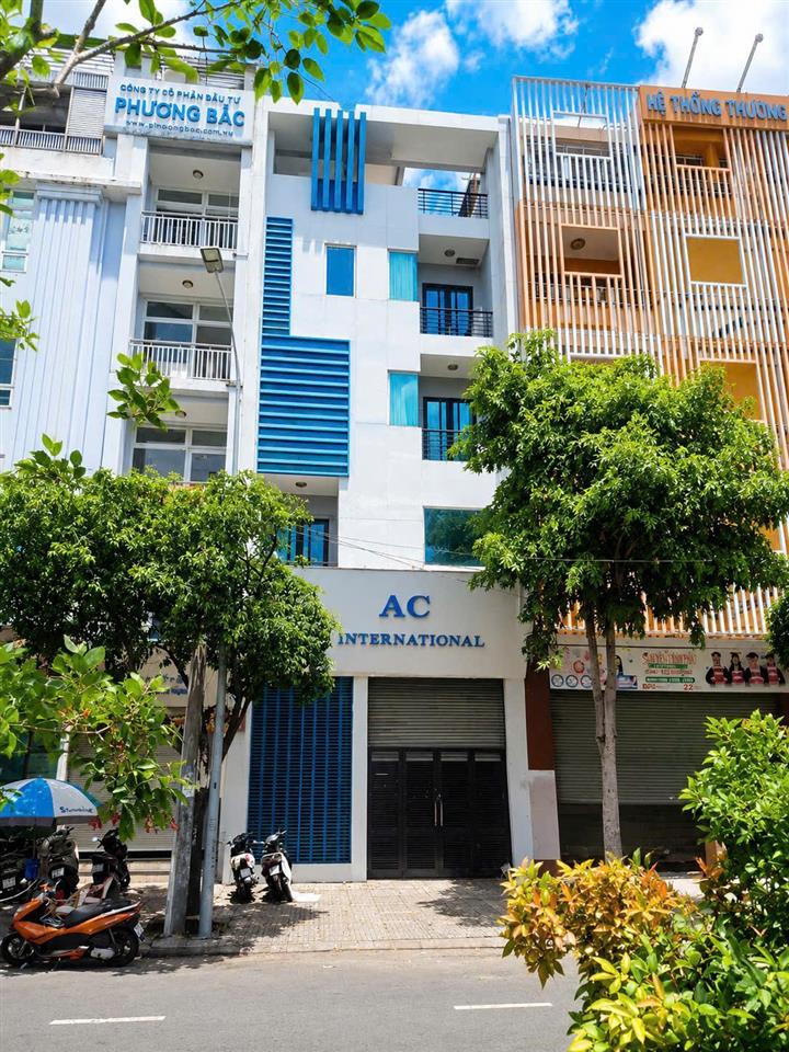 Bán mt nguyễn ảnh thủ dt nở hậu 5,3m dài 16m công nhận 65.4m2  kết cấu 4 tầng, giá bán 20 tỷ