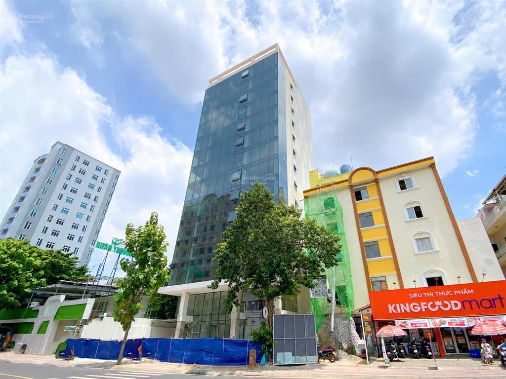 Bán tòa nhà 6000m2 mặt tiền kỳ đồng, dt 20x35m, 3 hầm 17 tầng, hđt 2 tỷ/tháng  giá bán 750 tỷ
