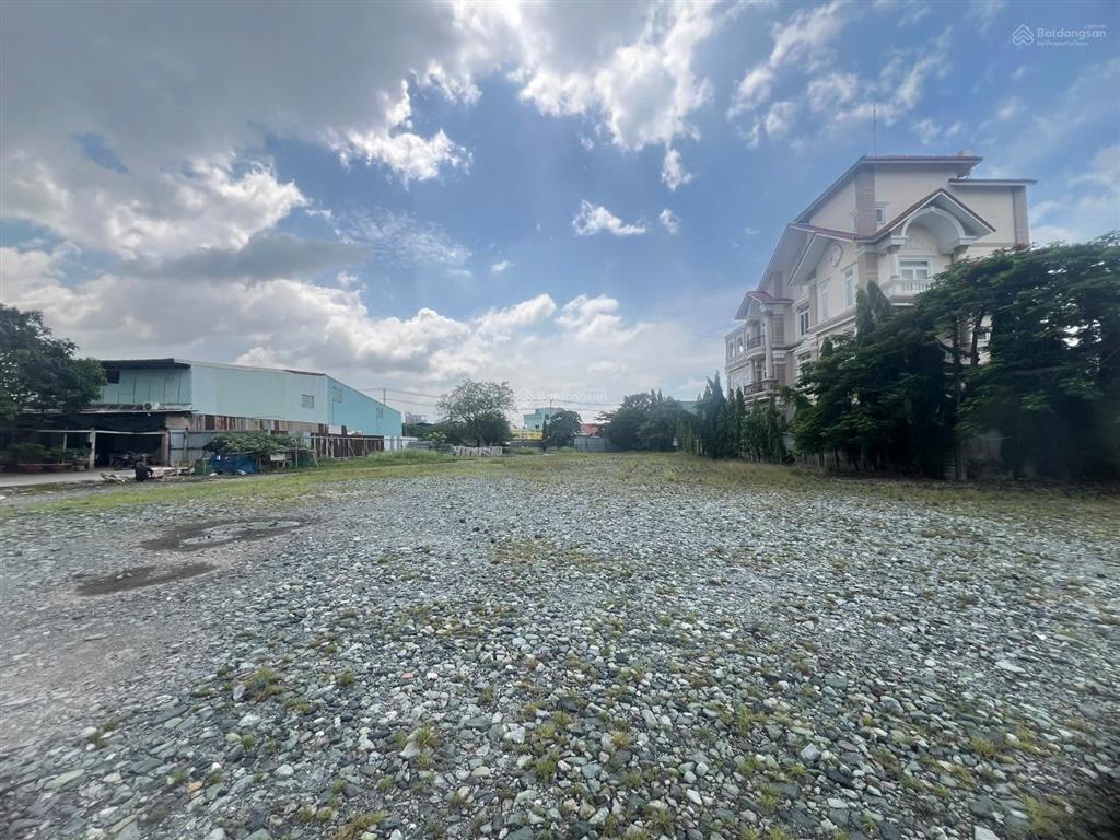 Chuyển nhượng quỹ đất 1,5 ha xây chung cư 30 tầng, full thổ cư, pháp lý sẵn giá bán 450 tỷ tl