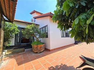 Nhà villa đày đủ tiện nghi, tâm huyết