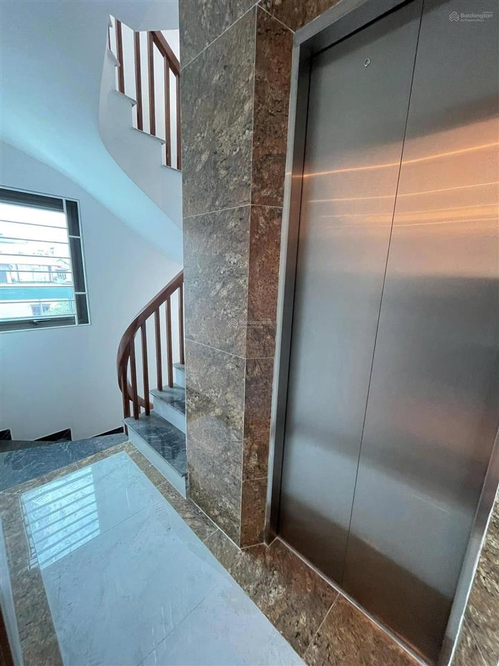 Bán nhà phú thượng, tây hồ, cạnh cipucha, 6 tầng thang máy, dt 43m2* mt 5m* giá 9.8 tỷ