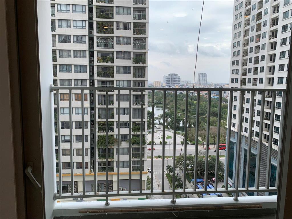 Chính chủ bán căn hộ 2 ngủ tòa n03t2 khu ngoại giao đoàn