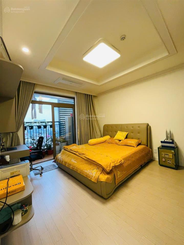 Chính chủ gửi bán ch 3pn  chung cư h9ct1 starlake kđt tây hồ tây   0911 632 ***