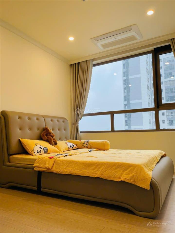 Chính chủ gửi bán ch 3pn  chung cư h9ct1 starlake kđt tây hồ tây   0911 632 ***