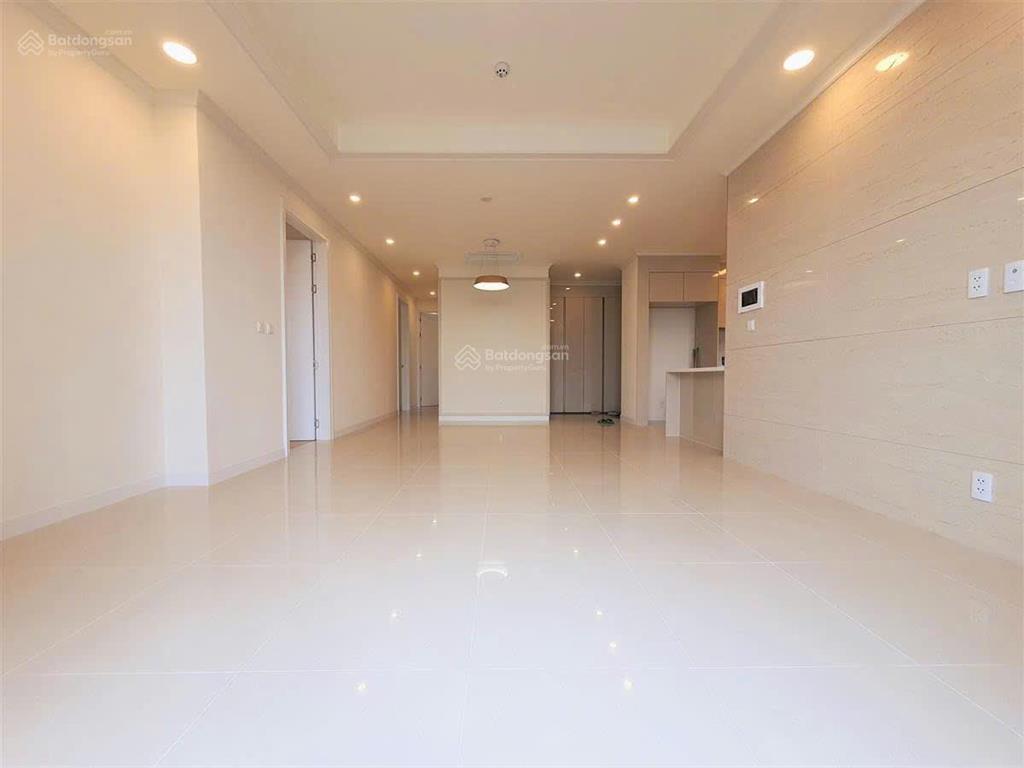 Chính chủ gửi bán căn hộ 3pn full nội thất  chung cư h9ct1 starlake tây hồ tây   0911 632 ***
