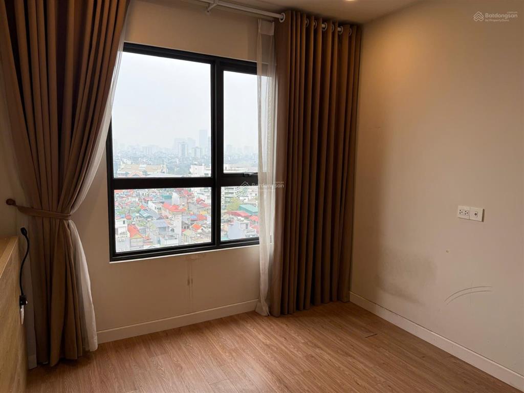 Bán căn hộ kosmo 2 ngủ view trực diện hồ tây