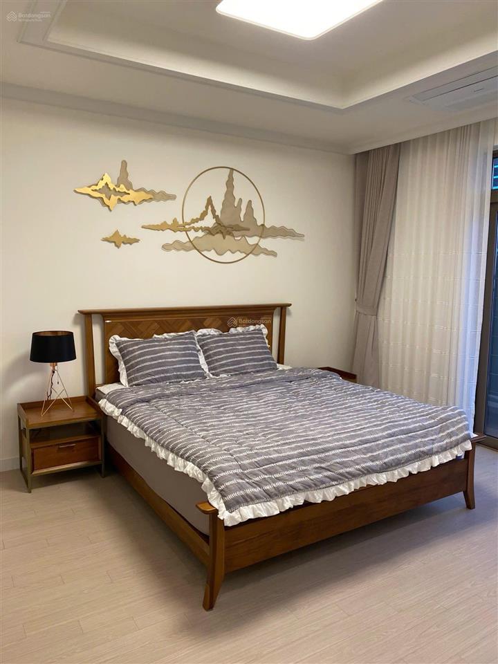 Bán căn góc 3pn chung cư h9ct1 kđt starlake  tây hồ tây.  0911 632 ***
