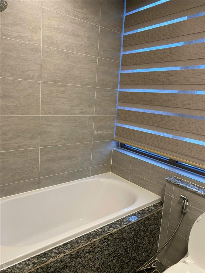Bán căn góc 3pn chung cư h9ct1 kđt starlake  tây hồ tây.  0911 632 ***