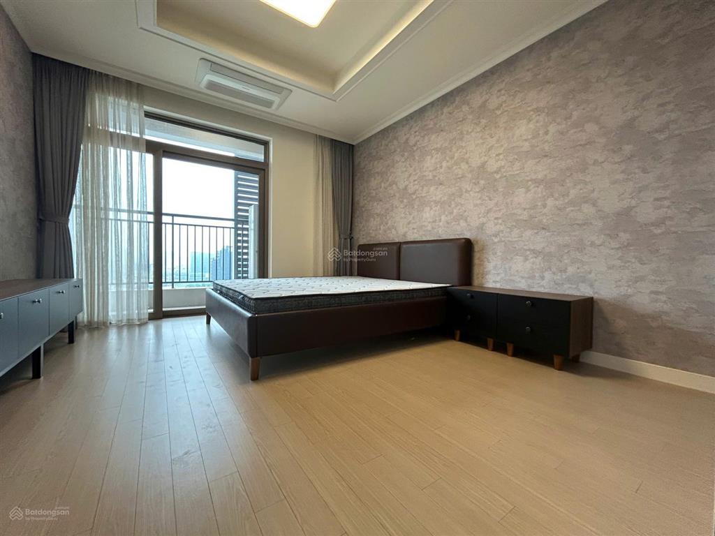 Bán căn hộ 3pn trục g  chung cư 901b starlake h9 kđt tây hồ tây   0911 632 ***