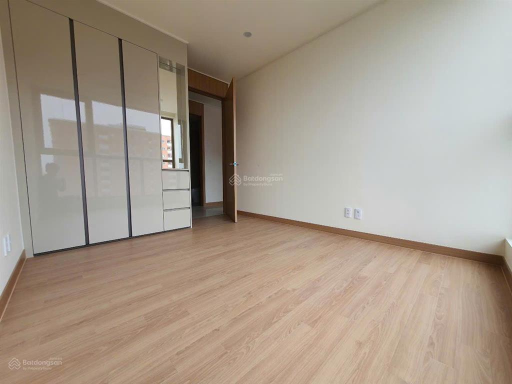 Bán căn hộ 2pn trục b  chung cư h9 starlake tây hồ tây  hà nội   0911 632 ***