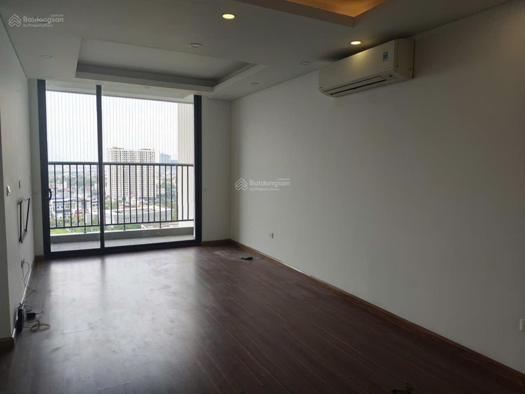 Gia đình cần bán căn hộ 2 ngủ view hồ  khu ngoại giao đoàn
