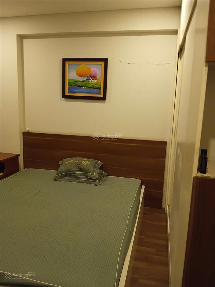 Chính chủ bán căn hộ 2 ngủ view hồ, tòa n03t2 khu ngoại giao đoàn