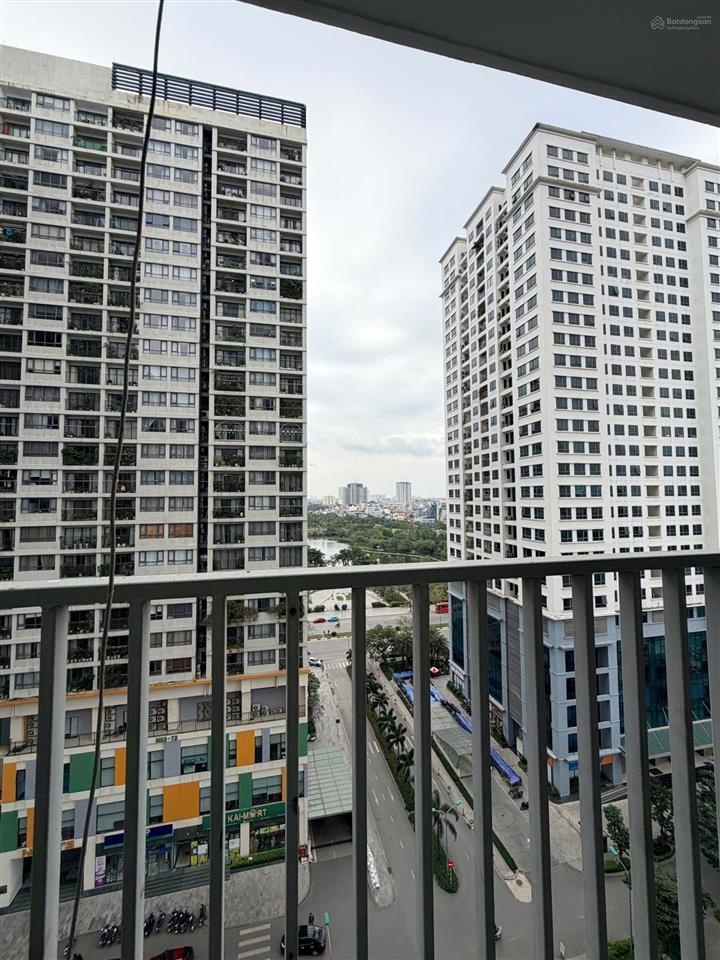 Chính chủ gửi bán ch 2n view hồ toà no3t2  ngoại giao đoàn   0911 632 ***
