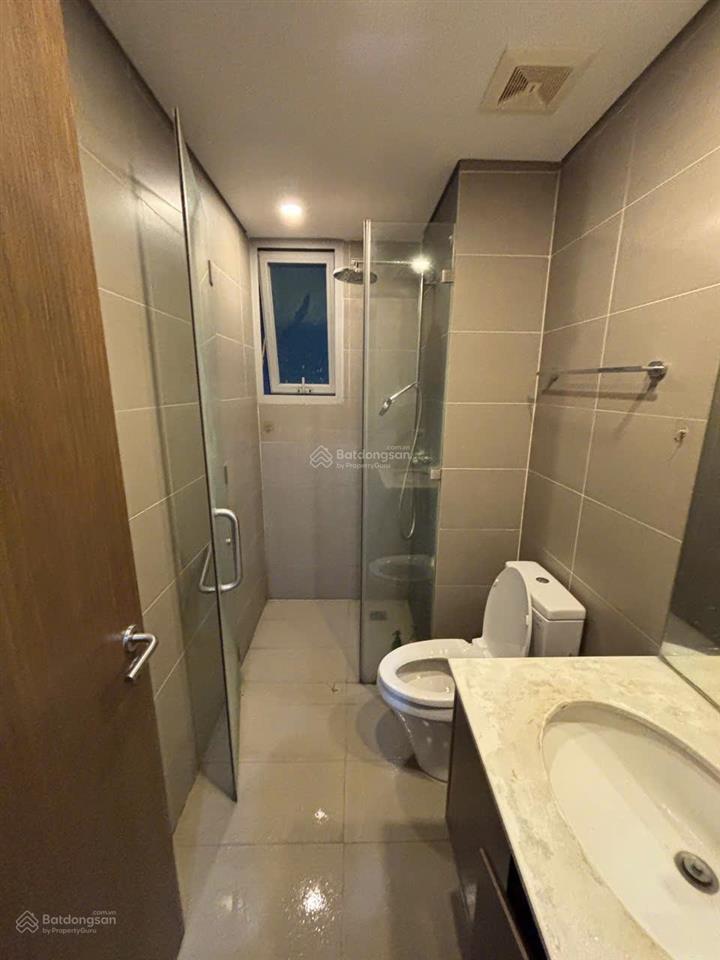 Chính chủ bán căn hộ 2 phòng ngủ tòa n03t2 khu ngoại giao đoàn