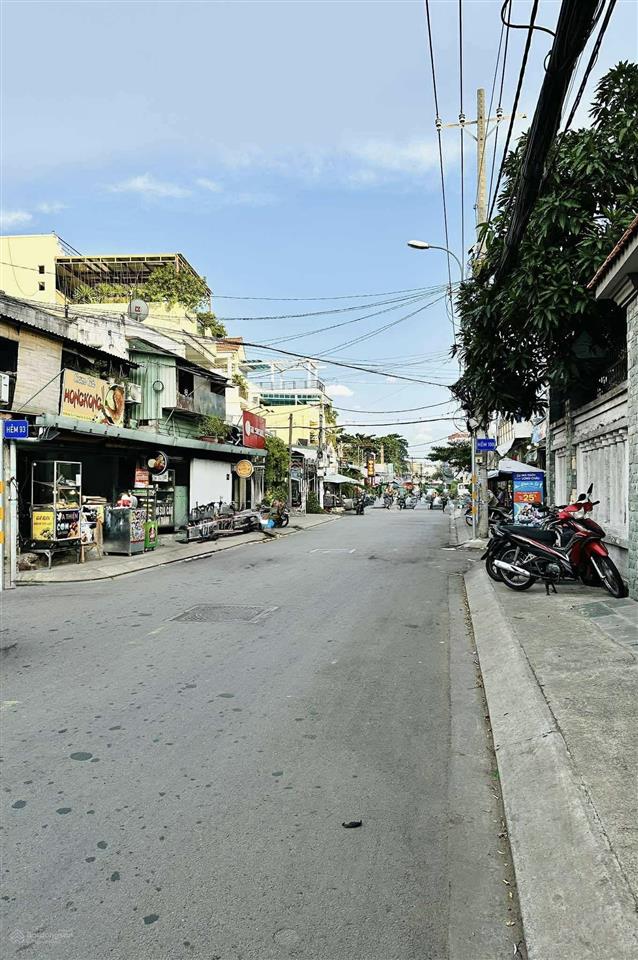 Hạ 1 tỷ! chỉ 7.5tỷ mặt tiền hồ văn tư chợ thủ đức 110m2(5x21) 20tr/th không quy hoạch, sổ vuông vức