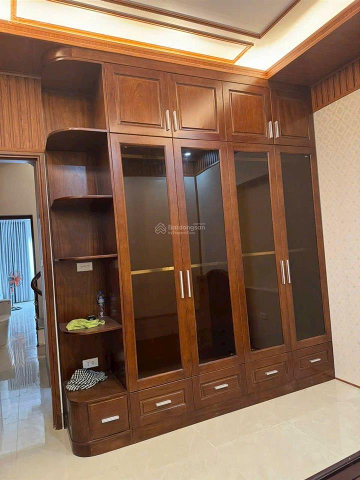 Đang bán. nhà 4 tầng phố lụa vạn phúc hà đông dt 60m2 kinh doanh ngày đêm ô tô đỗ cửa