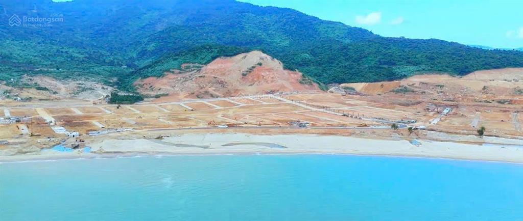 Hiếm hoi căn liền kề 70m2 sát biển khu đảo ngọc, dự án làng vân giá cực tốt   0886 890 ***