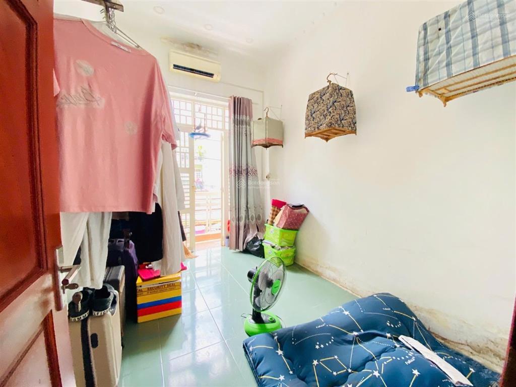 Bán gấp  mặt tiền kinh doanh cực sung gần ubnd tân sơn nhì (mới)  khu vực hiếm bán