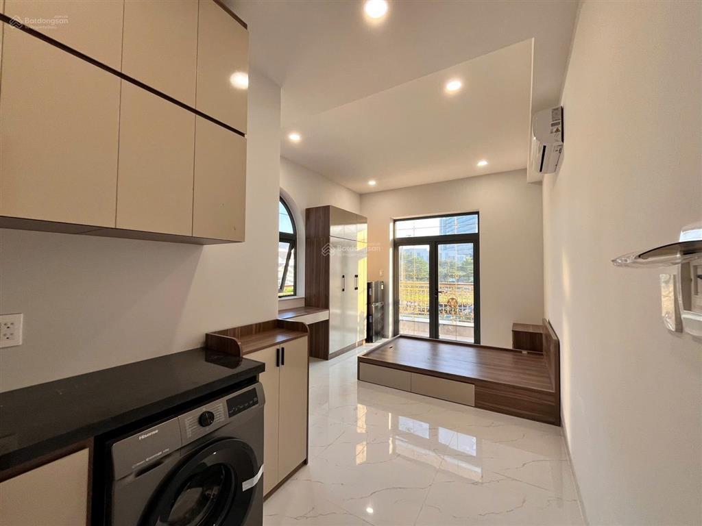 Cho thuê căn hộ giá rẻ trung tâm quận 7, phù hợp sinh viên các trường đại học, tiện di chuyển q5184