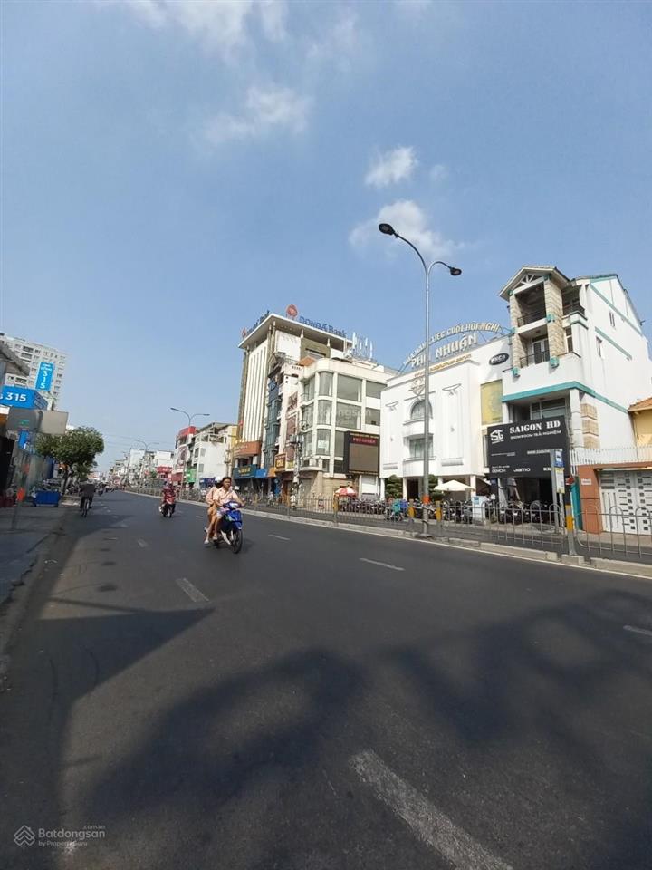 Bán nhà lê văn sỹ, quận 3. dt 8.5x24m, 3 tầng, có sẵn hđ thuê 140tr/th, giá chỉ 68 tỷ
