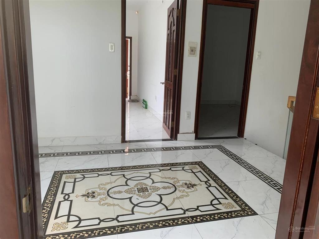 Bán nhà mt đường số 50, dt 8 x 16m, 2.5 tấm, 16.3 tỷ. gần võ văn kiệt