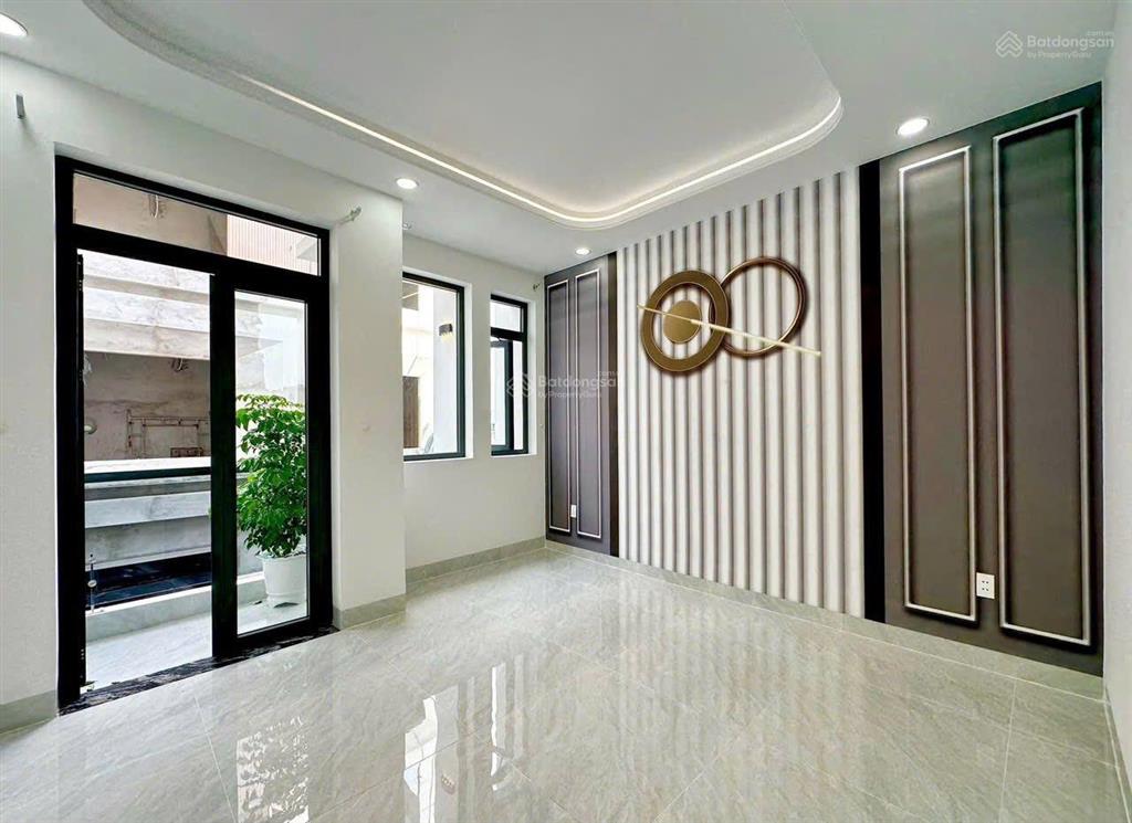 Bán nhà mới hẻm ô tô 530 tỉnh lộ 10, dt 4 x 16m, 4.5 tấm, 7.95 tỷ, (tín hưng)