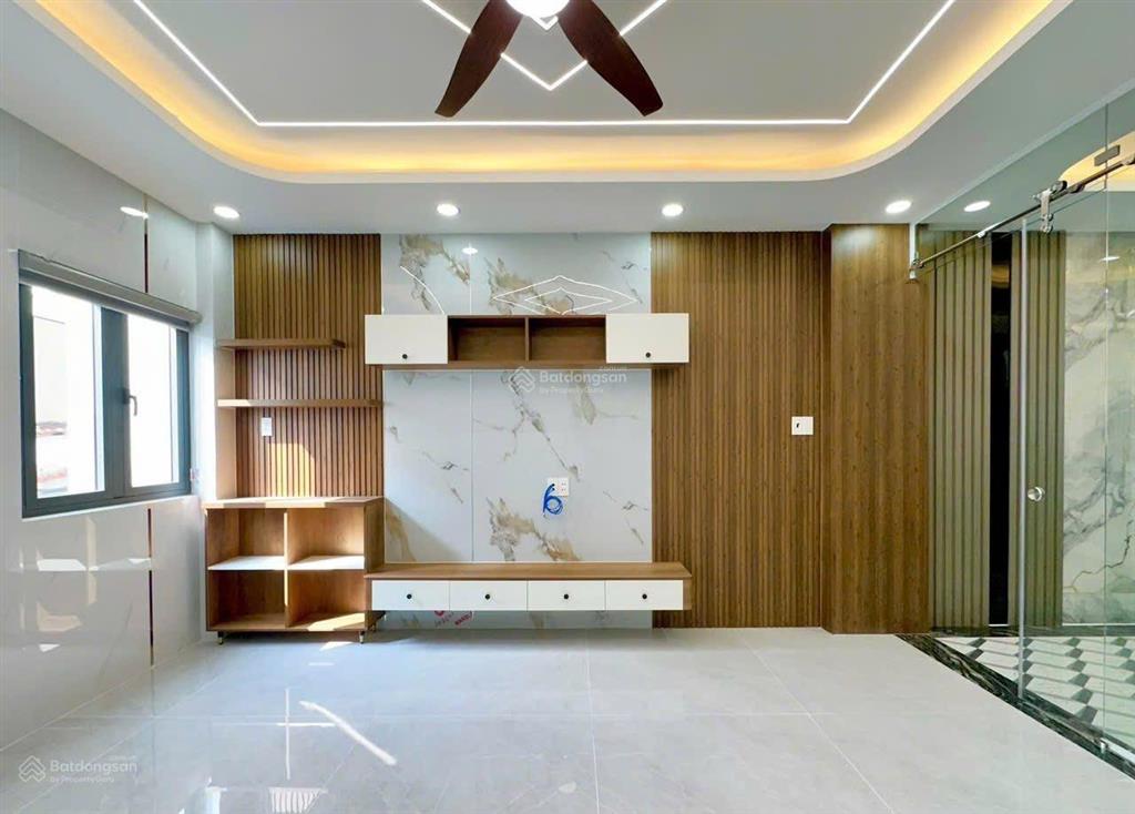 Bán nhà mới hẻm ô tô 530 tỉnh lộ 10, dt 4 x 16m, 4.5 tấm, 7.95 tỷ, (tín hưng)