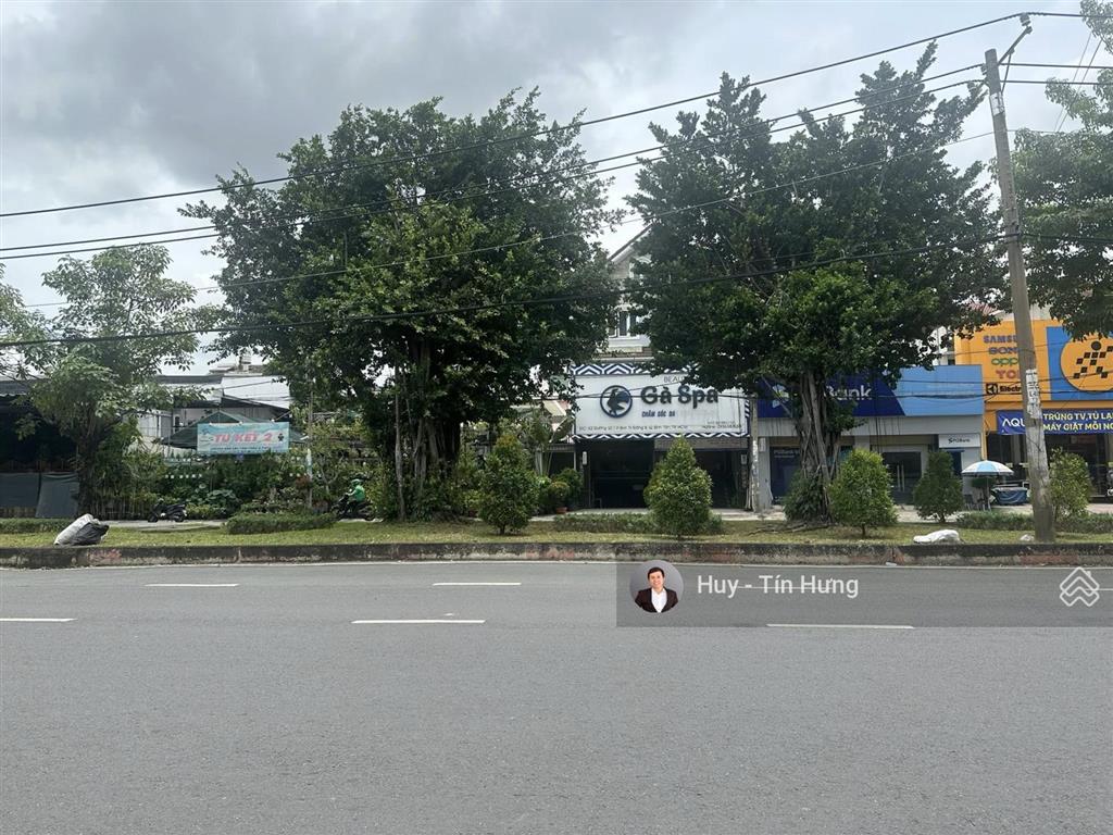 Bán nhà khu tên lửa, mt đường số 7, dt 6 x 21m, cấp 4, giá 27.5 tỷ. (có 3 căn)