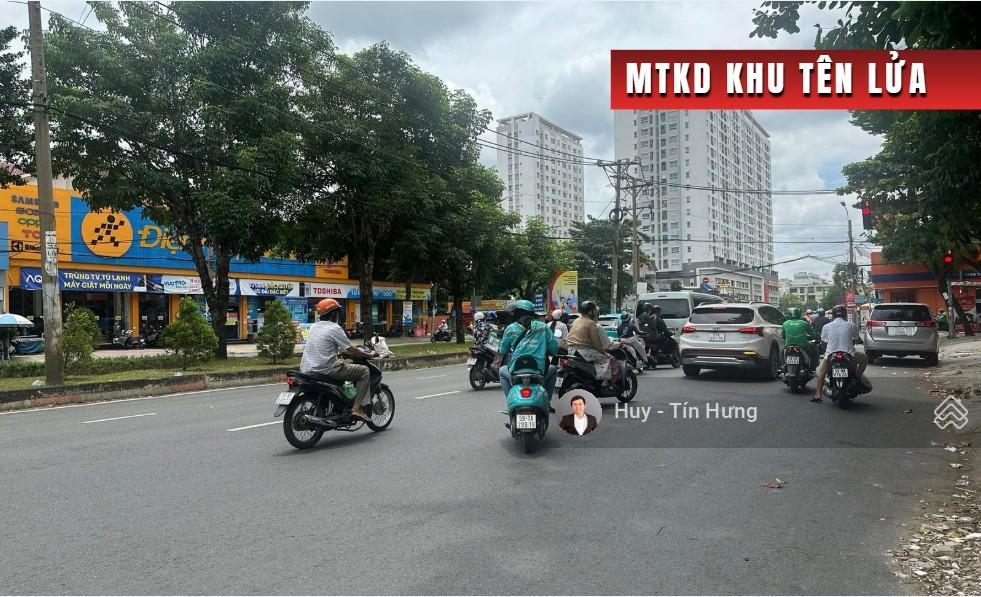 Bán nhà khu tên lửa, mt đường số 7, dt 6 x 21m, cấp 4, giá 27.5 tỷ. (có 3 căn)