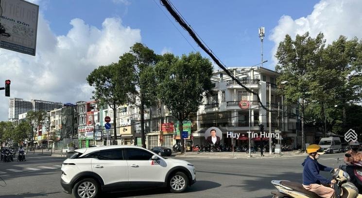 Cho thuê nhà mt tên lửa, 6 x 20m, 3.5 tấm, 50 triệu/tháng, kd sầm uất