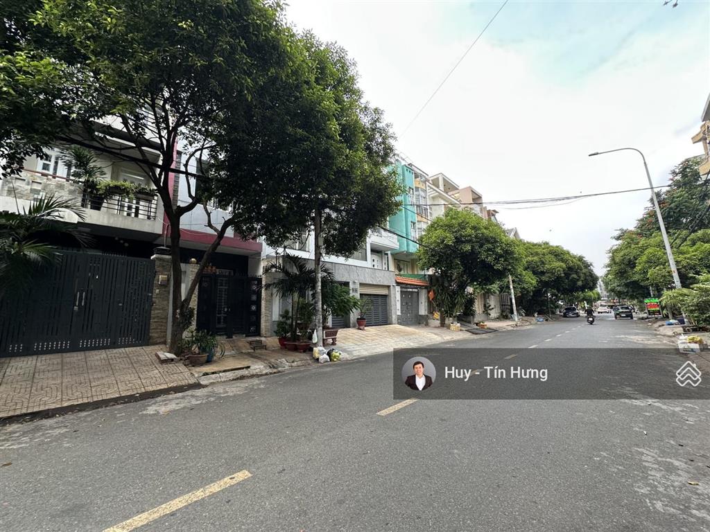 Bán nhà khu bình phú, mt đường số 22, dt 4 x 19m, 3.5 tấm, 13 tỷ. gần siêu thị mega