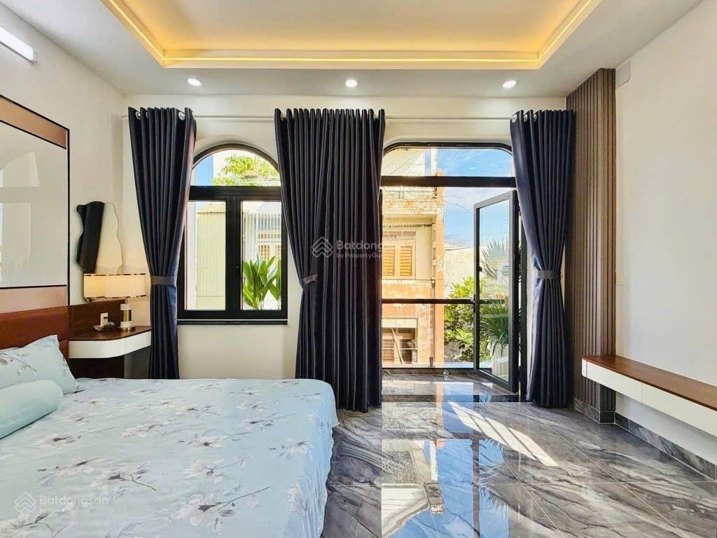 Giá tốt nhất khu vực! hxh 6m 1/ bùi quang là p12 gò vấp, 4 tầng 5x12m full nội thất đẹp, chỉ 8.3 tỷ