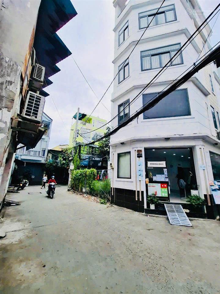 Nhà vip 2 mặt tiền nơ trang long  vị trí đẹp  giá tốt đầu tư