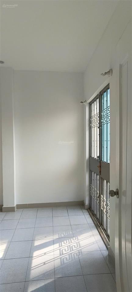 Nhà hxh 7 chỗ thích quảng đức, p.4, phú nhuận  diện tích lớn hiếm có  giá tốt 17.9 tỷ