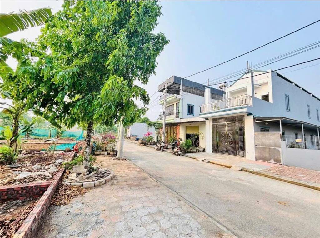 2 tỷ đất hoà lạc (có thương lượng)