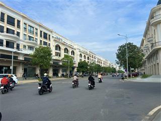 Duy nhất 01 căn nhà phố 147m2 giá rẻ hơn tận 10 tỷ, vị trí đầu cổng đinh thị thi tại vạn phúc city