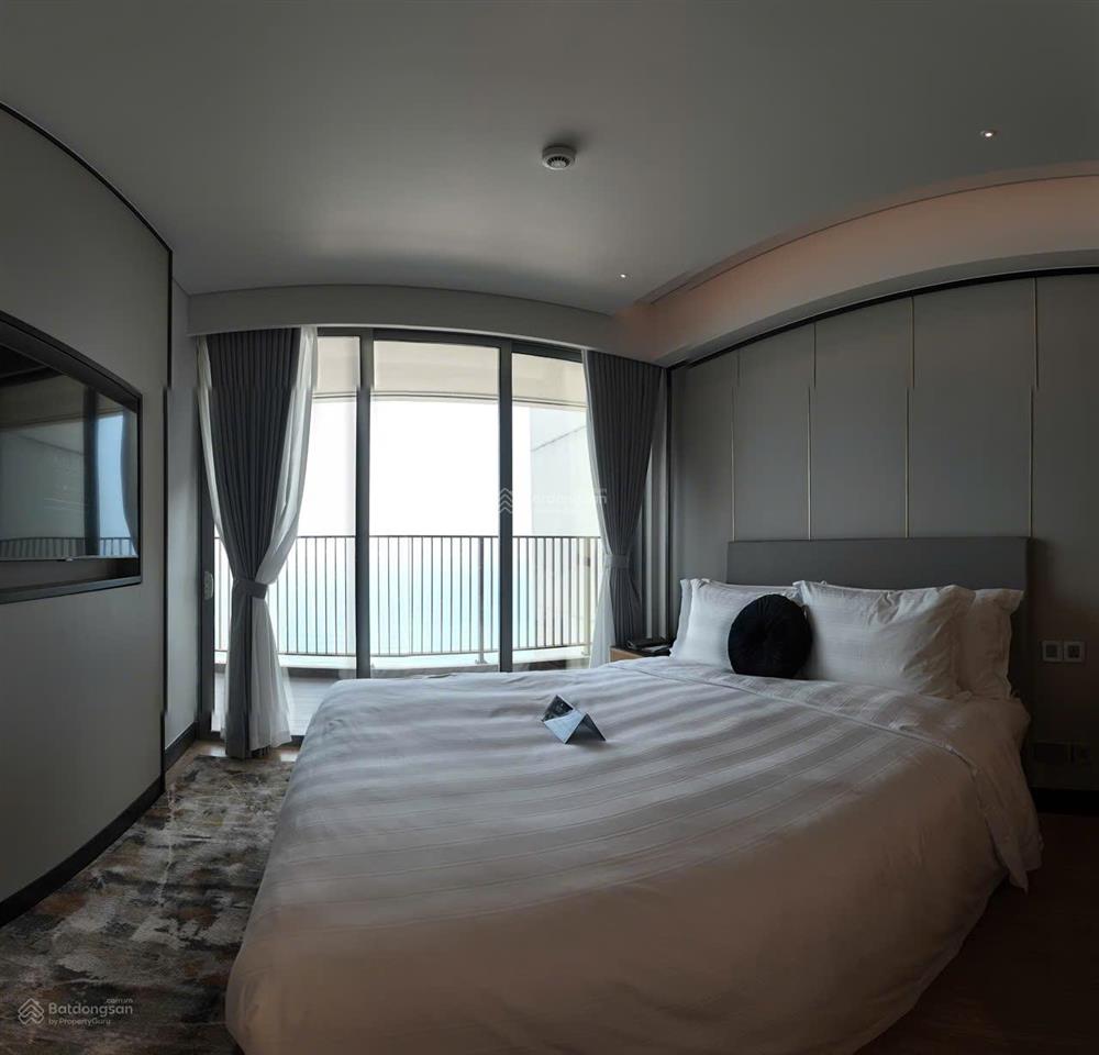 Duy nhất căn full view biển  1 bước chân ra đến biển  căn hộ soleil ánh dương