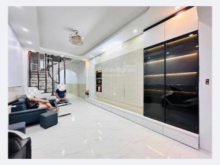 Xuân thuỷ  cầu giấy  42m2 x 4 tầng  giá 14,5 tỷ