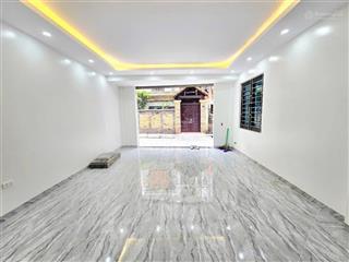 Bán nhà 7 tầng thang máy  trung tâm ba đình  ô tô tránh  giá nhỉnh 19 tỷ