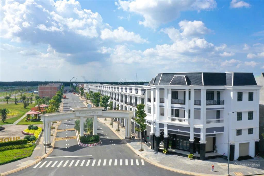 Century city  1 lô sổ sẵn gần công viên lớn, không lỗi phong thủy,giá bán nhanh trong tháng 2ty350