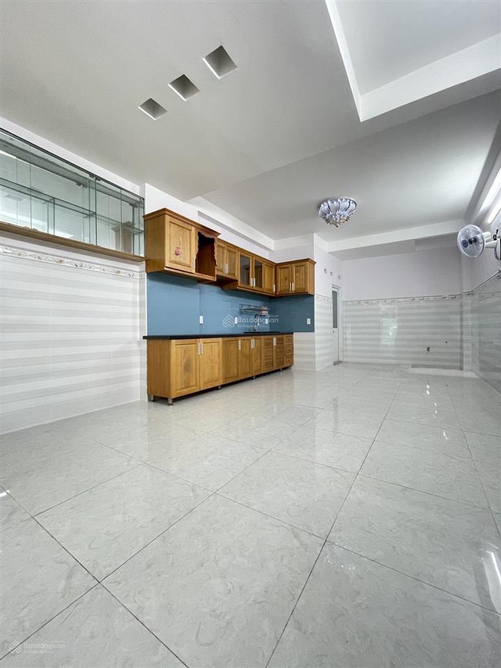 Hẻm vườn lài  chính chủ  4x16  trước cho thuê  mới lấy lại nhà  trệt 2 lầu st
