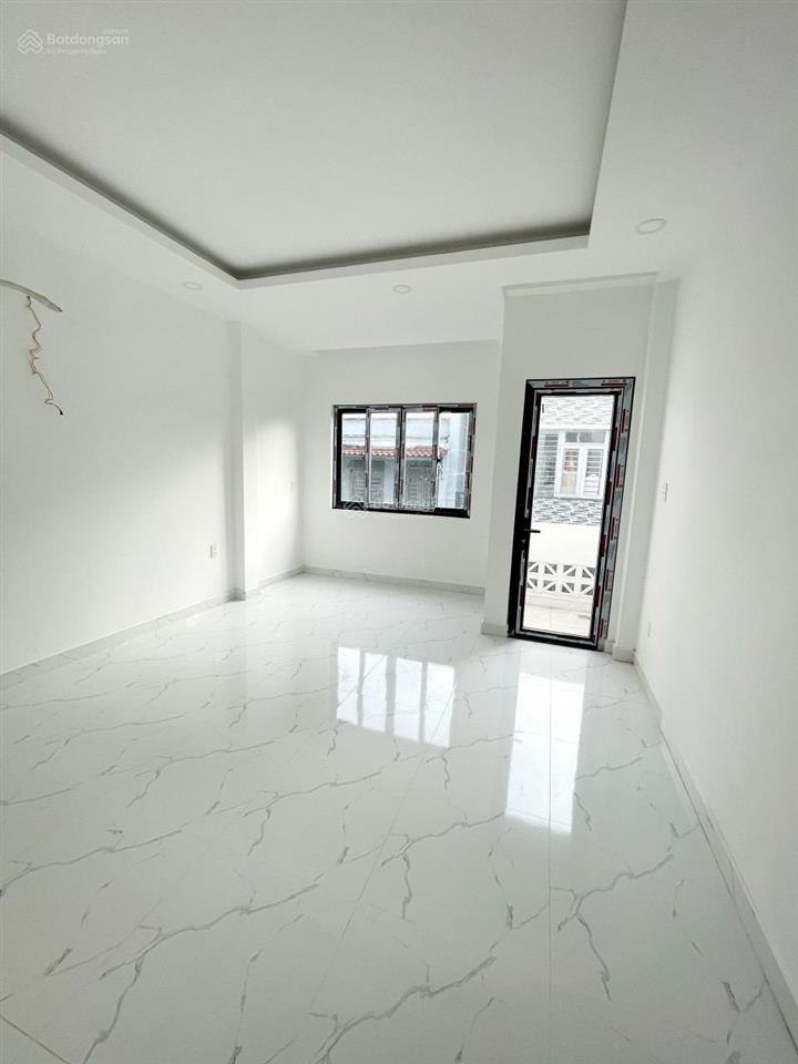 Hẻm hoà bình  sát mặt tiền  4 tầng  4x15,5m  mới xây  chủ bán nhanh trước tết