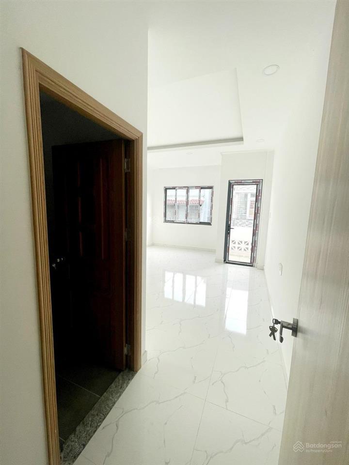 Hẻm hoà bình  sát mặt tiền  4 tầng  4x15,5m  mới xây  chủ bán nhanh trước tết