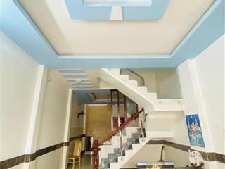 Hẻm tân quý  gần aeon  chính chủ đang ở  4,2x15,5  sổ vuông a4  3 tầng