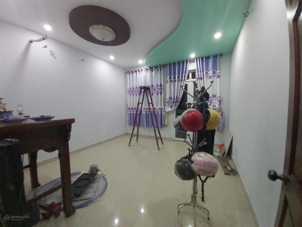 Hẻm vườn lài  hxh thông  nhà chính chủ đang ở  3tầng  3pn  chủ mới gửi cần bán nhanh