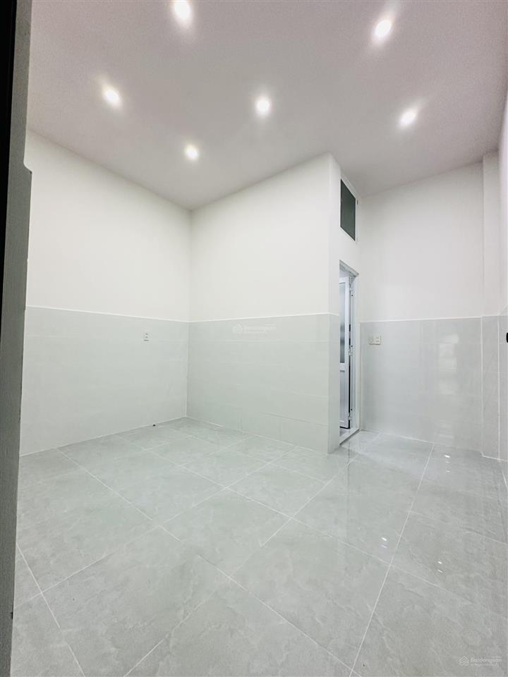 Đường đông bắc  hẻm oto  4,1x13  2tầng 2pn 3wc  chủ ngộp bán nhanh 1 tuần