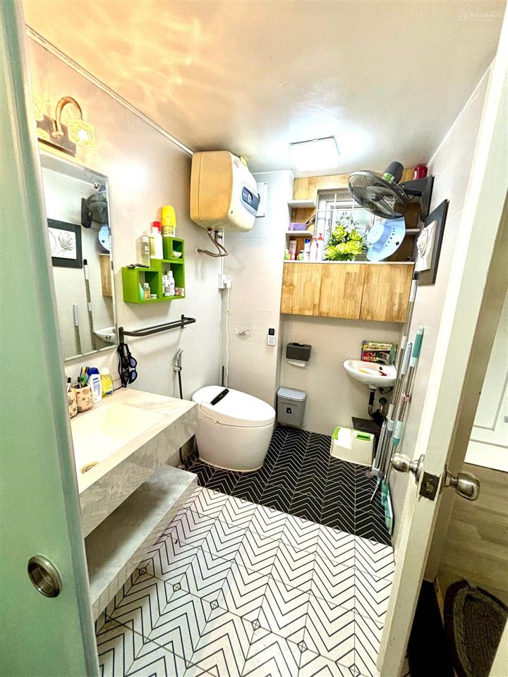 Chính chủ thanh khoản gấp ct5 định công 3pn 86,7m2 cực đẹp, thiện chí có thương lượng nhẹ